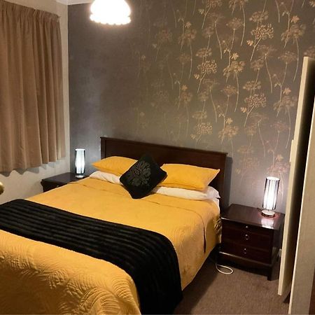 Bungalow On Centre Apartment Invercargill Luaran gambar