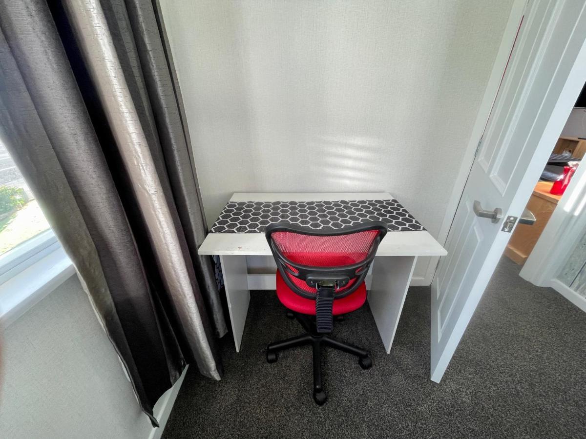 Bungalow On Centre Apartment Invercargill Luaran gambar